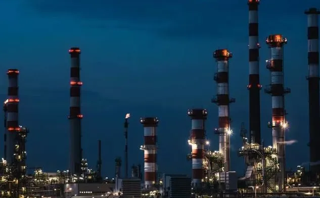 Mantener la calma, ceñirse a los planes y estar abierto a las oportunidades 