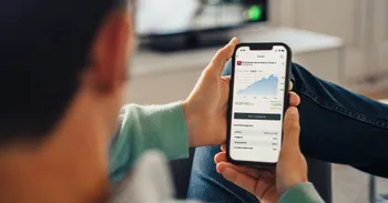 Los inversores españoles apuestan por los dividendos para rentas y la mitad recela de la concentración de los indexados