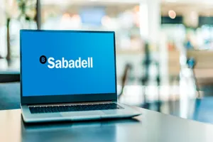 Sabadell amplía la promoción de su Cuenta Online hasta el 24 de marzo: 400 euros el primer año y un 10% de cashback