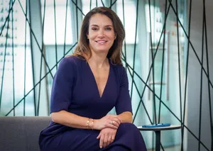 Fidelity ficha a Samantha Ricciardi tras su salida de Santander AM