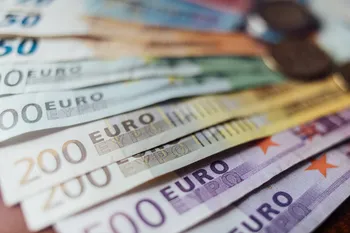 Dividendos en máximos históricos: las tecnológicas de EEUU ya casi reparten lo mismo que los bancos