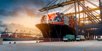 Problemas en el transporte marítimo en el Canal de Suez: ¿un enemigo para la inflación? 