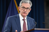 La Fed tiene "tiempo" para decidir sobre cuándo bajar tipos, según Powell