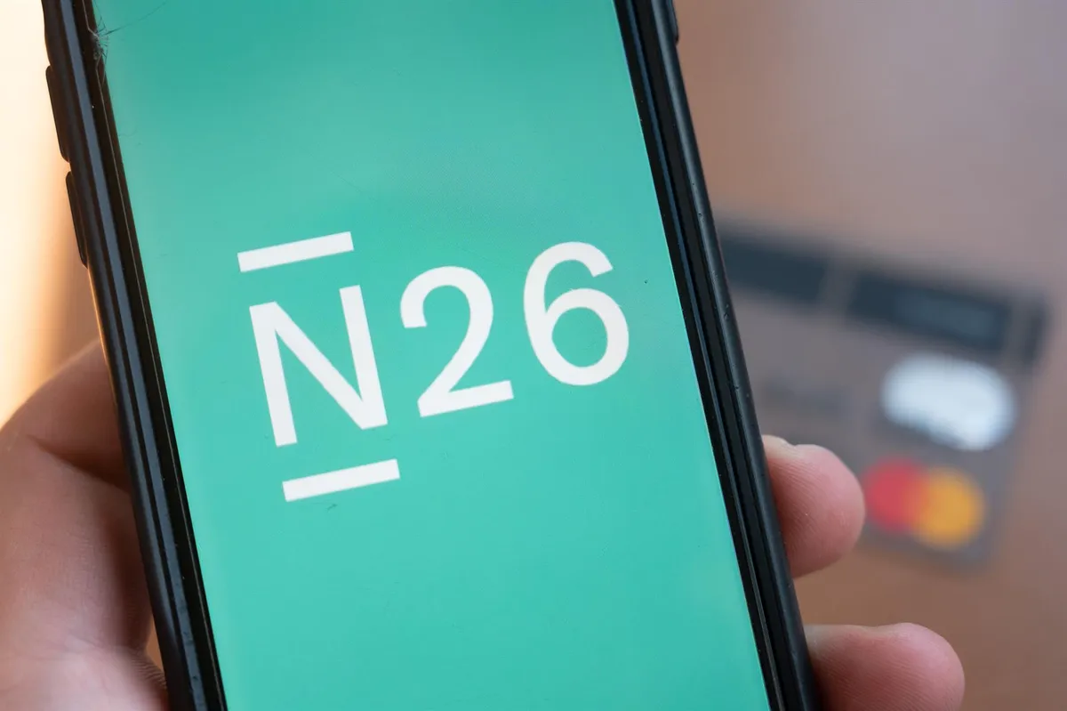 N26 dice adiós a las operaciones gratis en acciones y ETFs: ahora costarán 0,9 euros