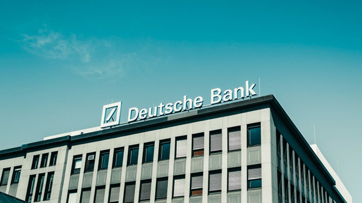 Deutsche Bank mejora su cuenta: 2,5% TAE a partir de 10.000 euros (y 30 euros al mes por nómina)