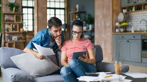 ¿Cómo invertir con tu primer sueldo?