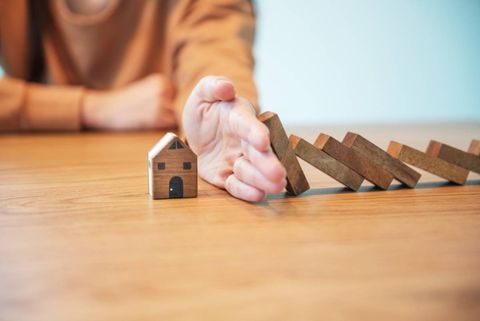 Invertir en inmobiliario sin comprar casa: alquilar y otras opciones