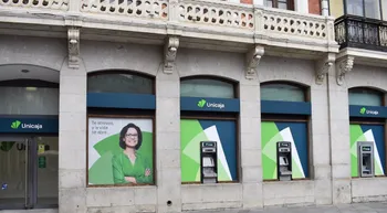 Unicaja cambia el nombre de 24 fondos de inversión: lista completa de los productos afectados