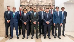 Azvalor elimina la etiqueta de fondo de autor: "Azvalor ya no es una gestora de autor"