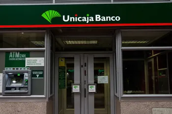 Último día para cobrar el dividendo de Unicaja: paga 0,1065 euros por acción este jueves