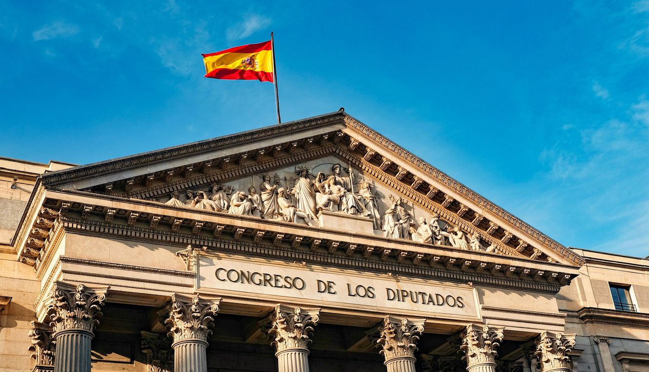"Los mercados no están reflejando el riesgo político en España"