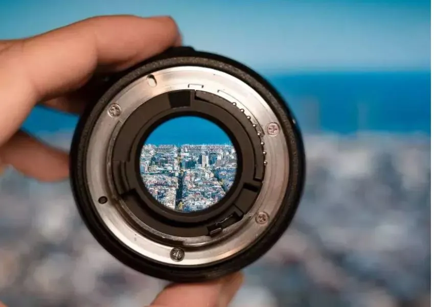 Cinco gráficos que resumen el atractivo de la renta variable estadounidense en 2025 vs la no estadounidense