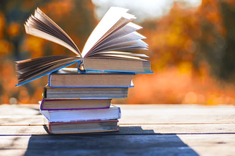 Cuatro artículos para celebrar el Día de la Educación Financiera