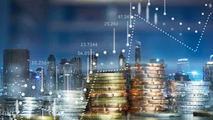 La guerra de Irán dispara el petróleo: estos ETFs de energía ganan hasta un 152% en 2026