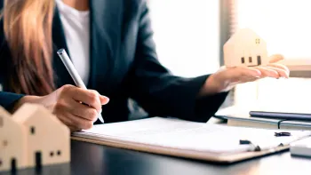 El precio de la vivienda sube un 15,5% en julio y supera niveles de 2007