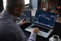 "Hay un entorno positivo para seguir invertido y bien diversificado"
