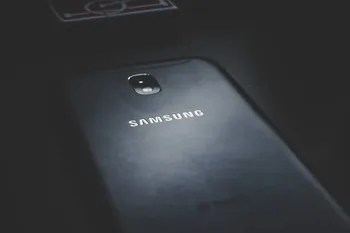 Samsung dispara sus resultados... pero decepciona: claves en Bolsa | Resumen diario de mercados
