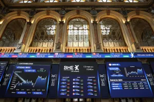 Repsol, Endesa, Iberdrola y más: ola de dividendos en el Ibex 35 en julio, fechas e importes