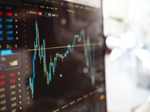 Podcast la voz del mercado - Inflación y geopolítica marcan el pulso de los mercados