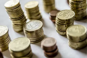 El patrimonio de fondos y planes de pensiones en España supera el billón de euros por primera vez en la historia