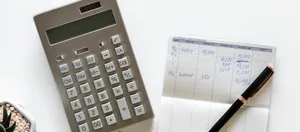 Cómo tributan las acciones en la renta 2025: dividendos, ventas y claves fiscales